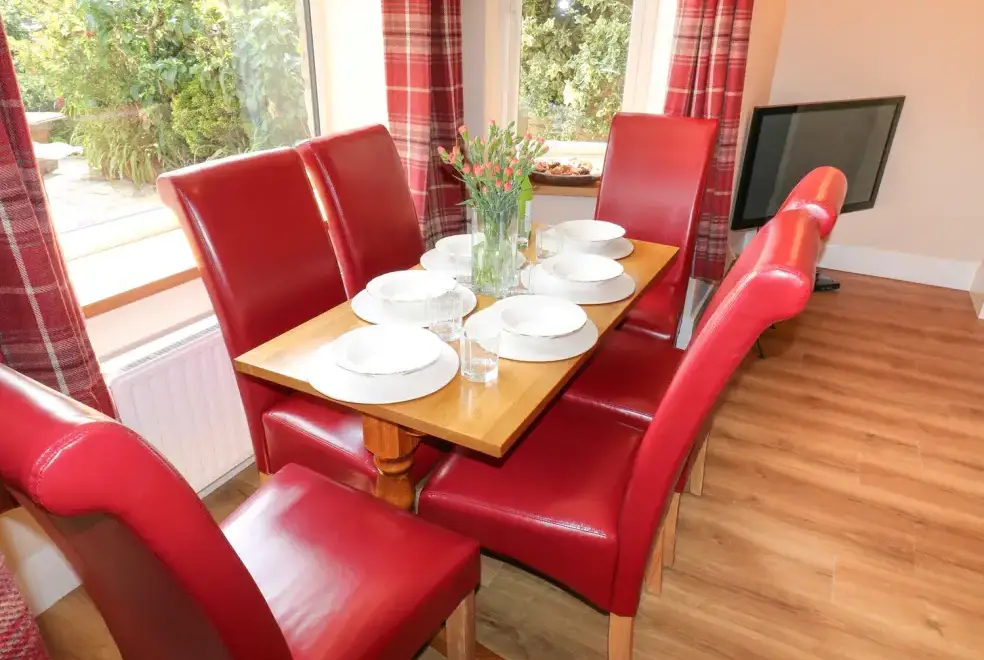 Dining room at Leigh Holt