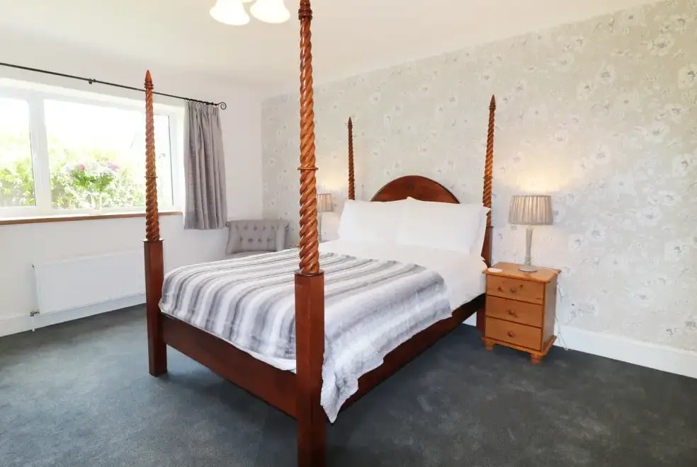 Bedroom at Leigh Holt