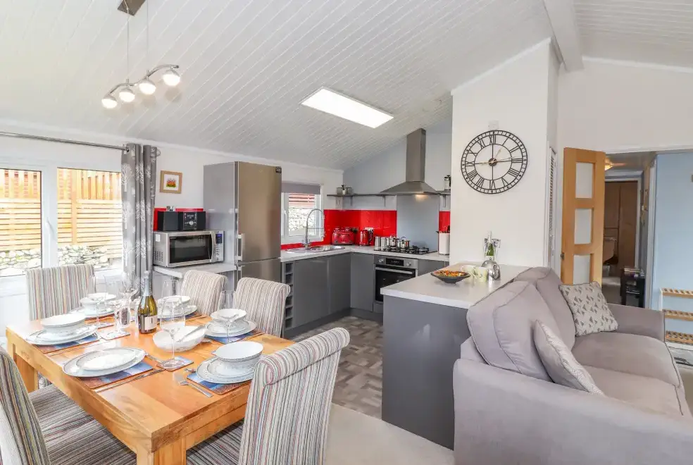 Kitchen/diner at Limefitt Lodge