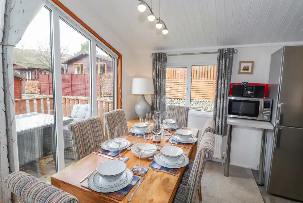 Dining room at Limefitt Lodge