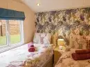 Bedroom at Limefitt Lodge - thumbnail photo