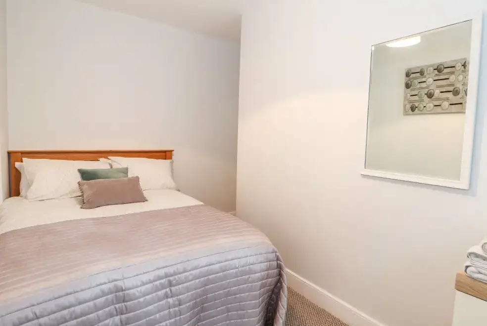 Bedroom at Lincoln House