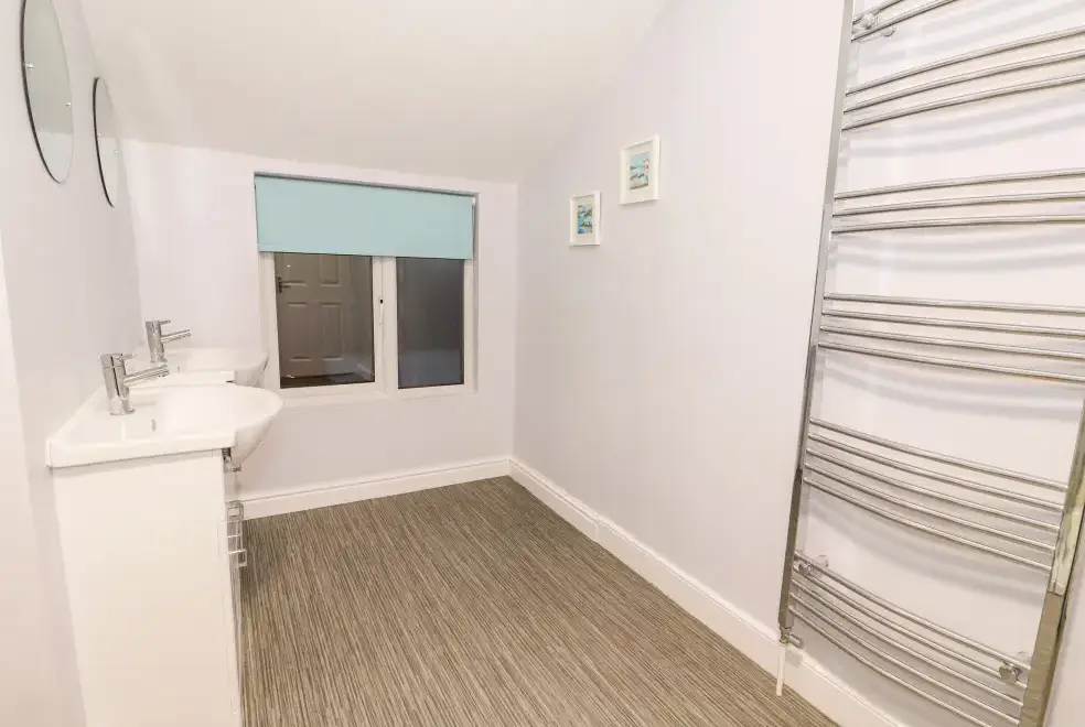 Shower room at Lincoln House