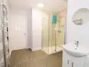 Shower room at Lincoln House - thumbnail photo