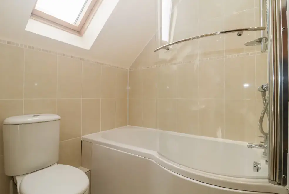 Family bathroom at Linhay Barn Conversion