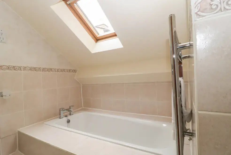 Family bathroom at Linhay Barn Conversion