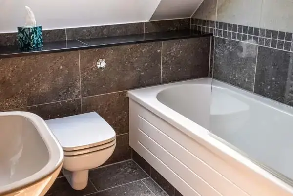 Family bathroom at Little Chestnut