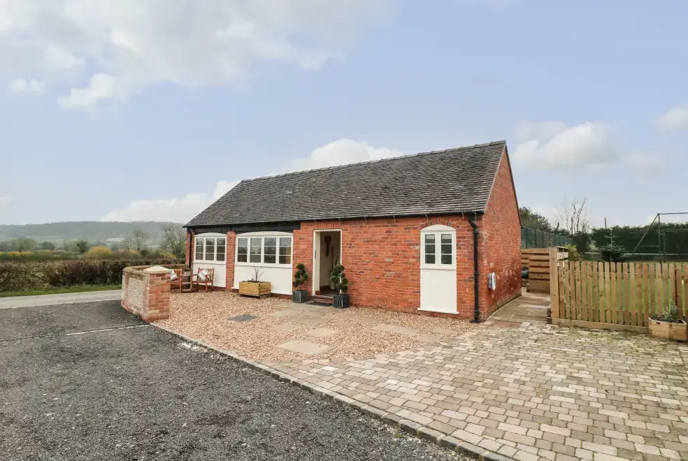 Little Gem, from the outside