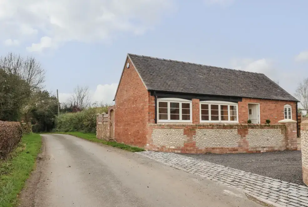 Little Gem, from the outside