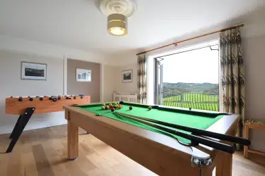 Anglesey Cottages  near a golf course 