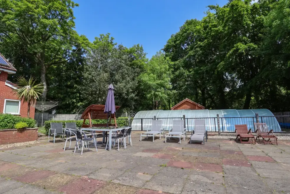 Patio area at Llys Offa