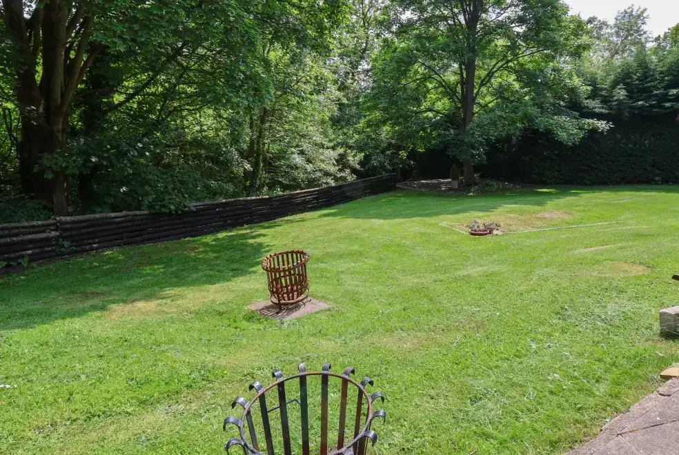 Enclosed garden at Llys Offa