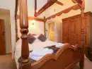 Bedroom at Long Ing Farm - thumbnail photo
