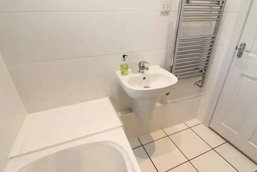 Shower room at Lottie's Loft