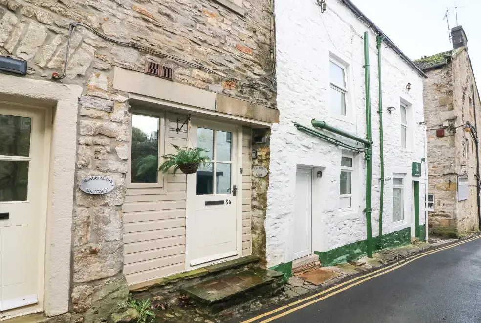 Lottie's Loft, from the outside