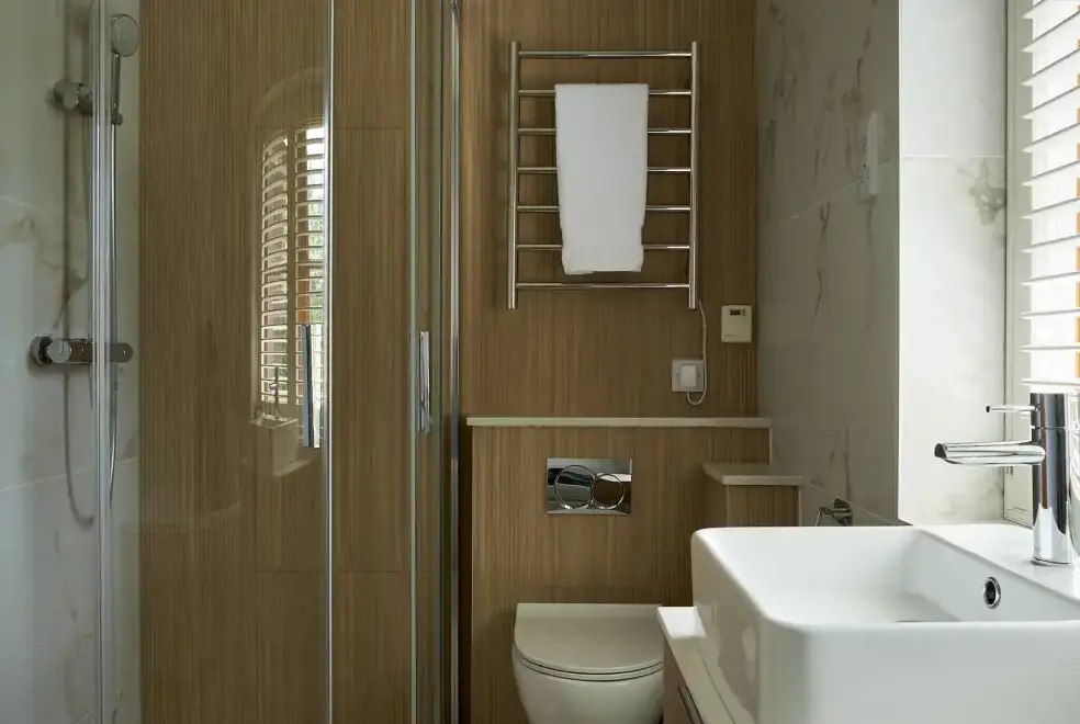 Ensuite bathroom at  Lower Canwood sleeps 9+1