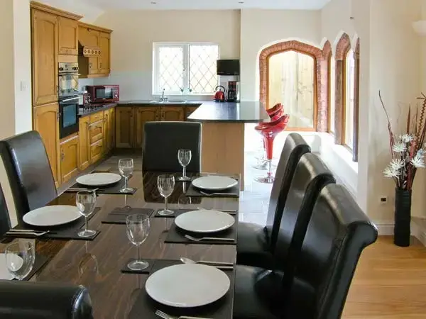 Kitchen/diner at Lower Lodge near Shrewsbury
