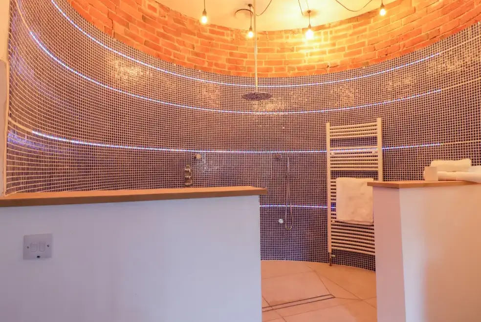 Wet room at Lower Tundridge Cottage