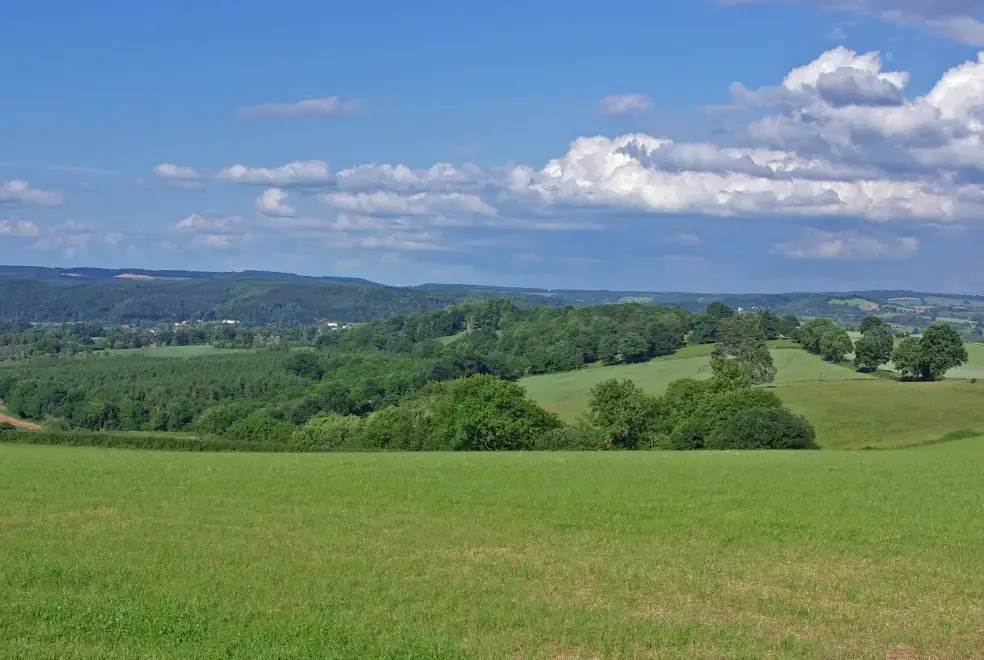 Countryside views at Luxury House, 5* Gold rated,sleeps 10+1 with a large garden, downstairs bedroom and wet room,  and a shared games room