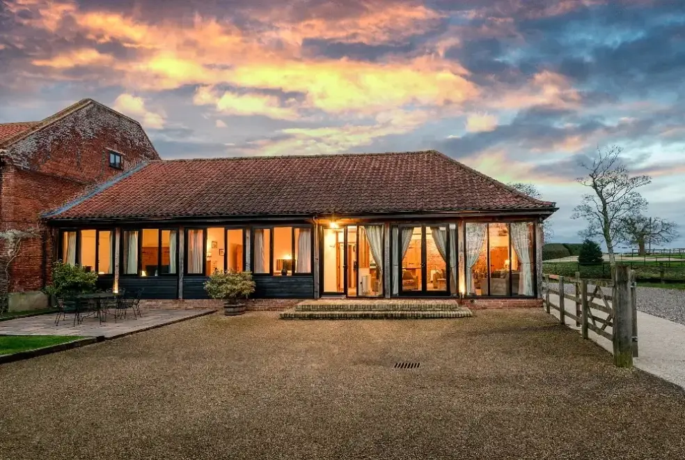 Mallard, from the outside