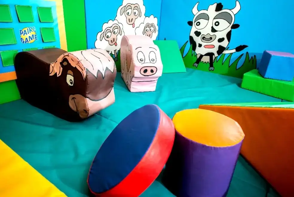 Children’s play area at Mallard