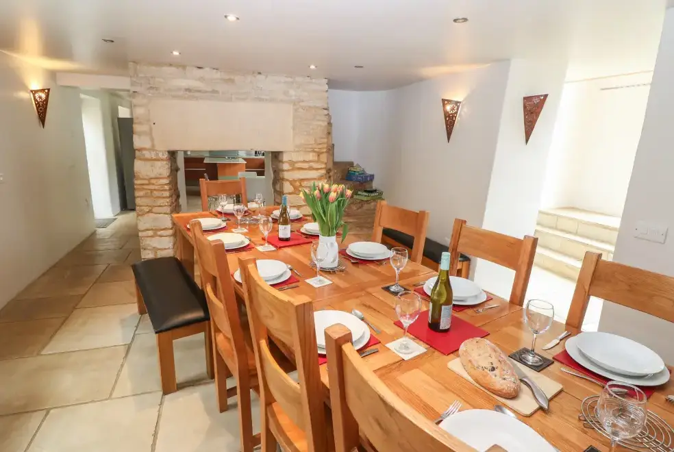 Dining room at Malt Barn