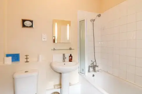 Family bathroom at Manifold Cottage, Staffordshire