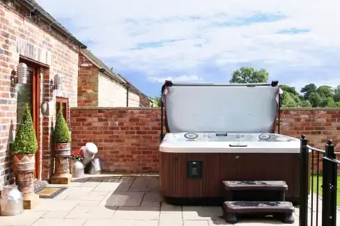 Private Hot Tub at Manor Barn, Staffordshire