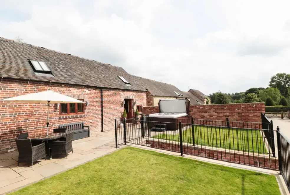 Patio area at Manor Barn