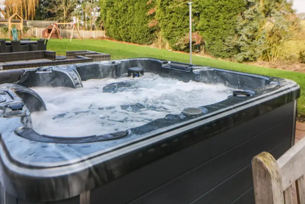 Private Hot Tub at Manor House