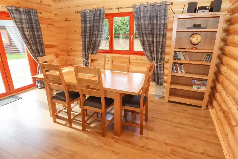 Dining room at Maple Lodge
