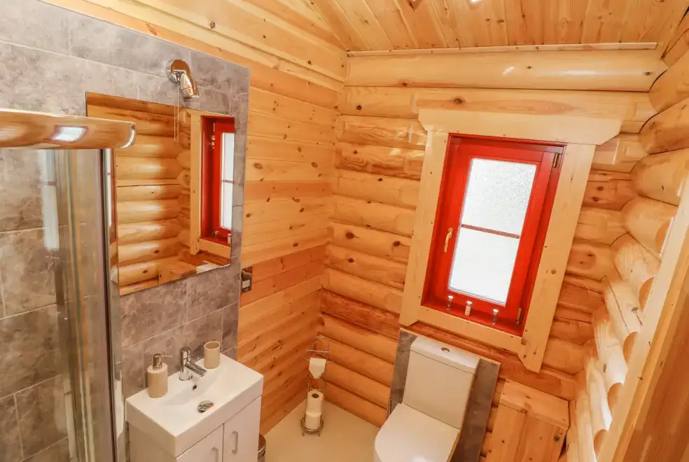 Shower room at Maple Lodge