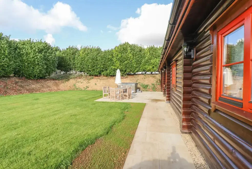 Garden at Maple Lodge