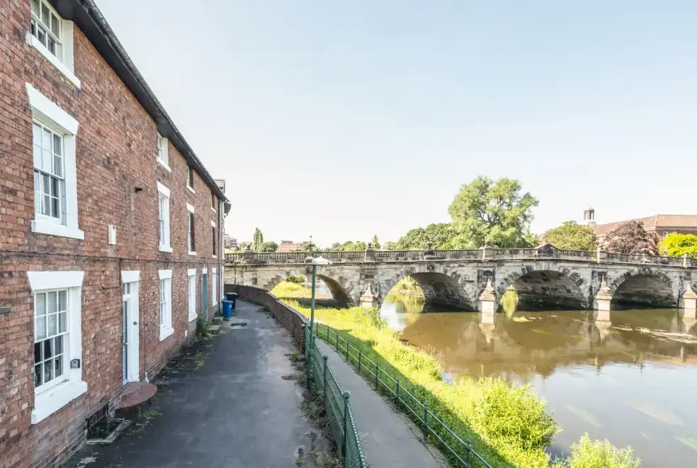 Surrounding area near Marine Terrace