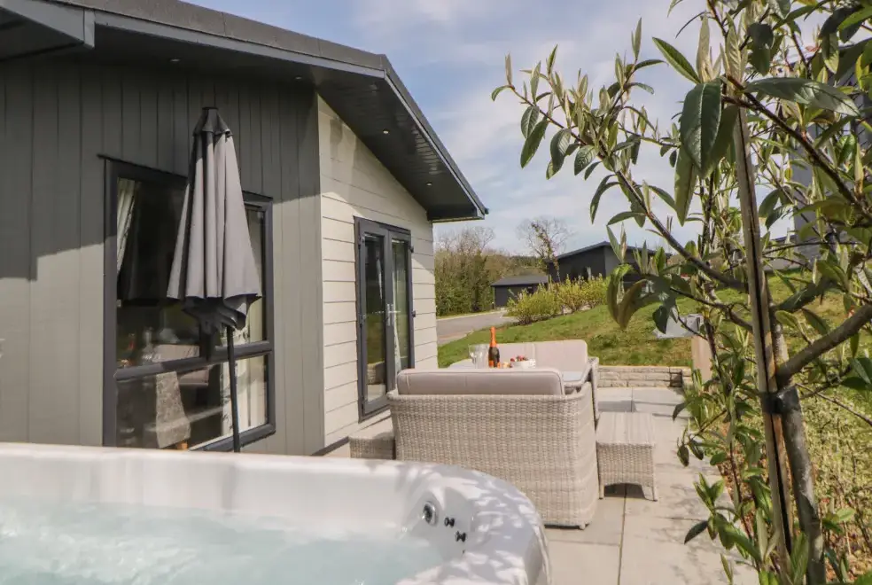 Private Hot Tub at Meadow Lodge