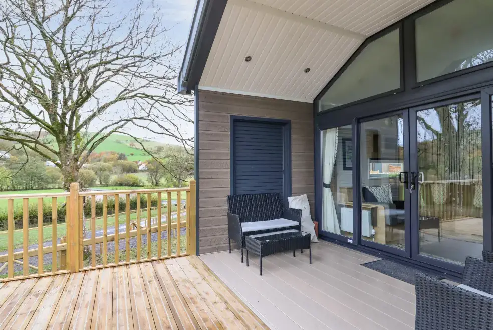 Decked area at Meadow Retreat