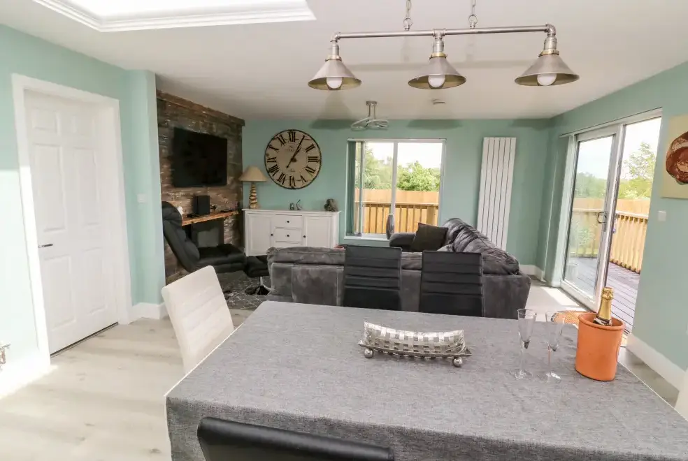 Open plan living area at Meadowbank Lodge