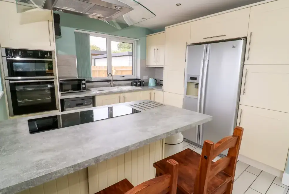 Kitchen/diner at Meadowbank Lodge