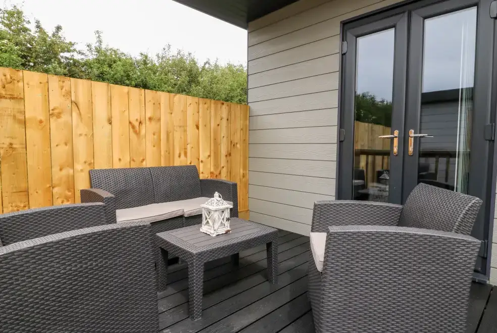 Decked area at Meadowbank Lodge
