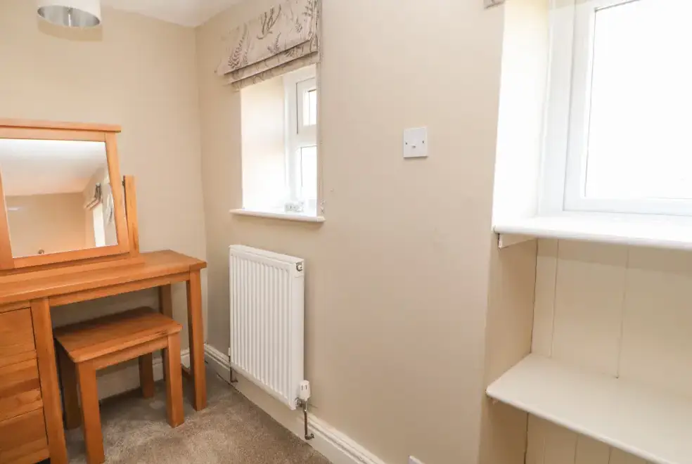 Desk area at Meadows Edge