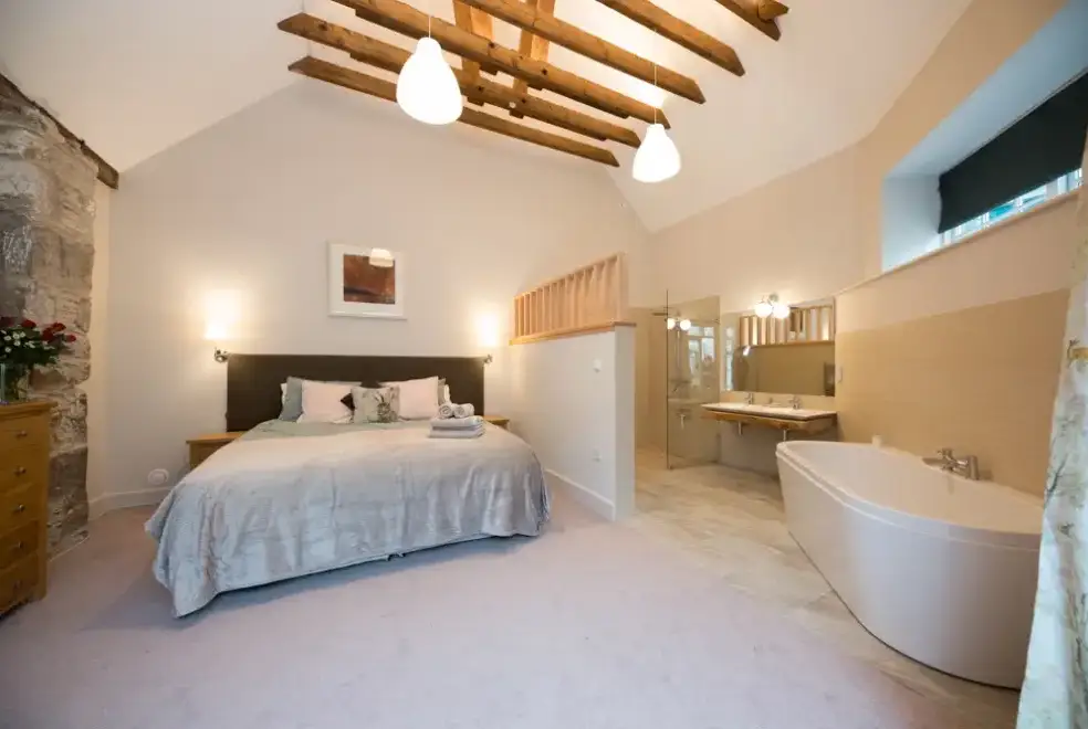 Ensuite bathroom at Menzies Steading