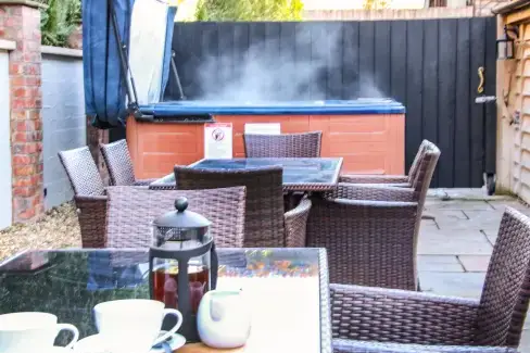 Shared Hot Tub at Milking Parlour Country Retreat, Shropshire Hills, Shropshire