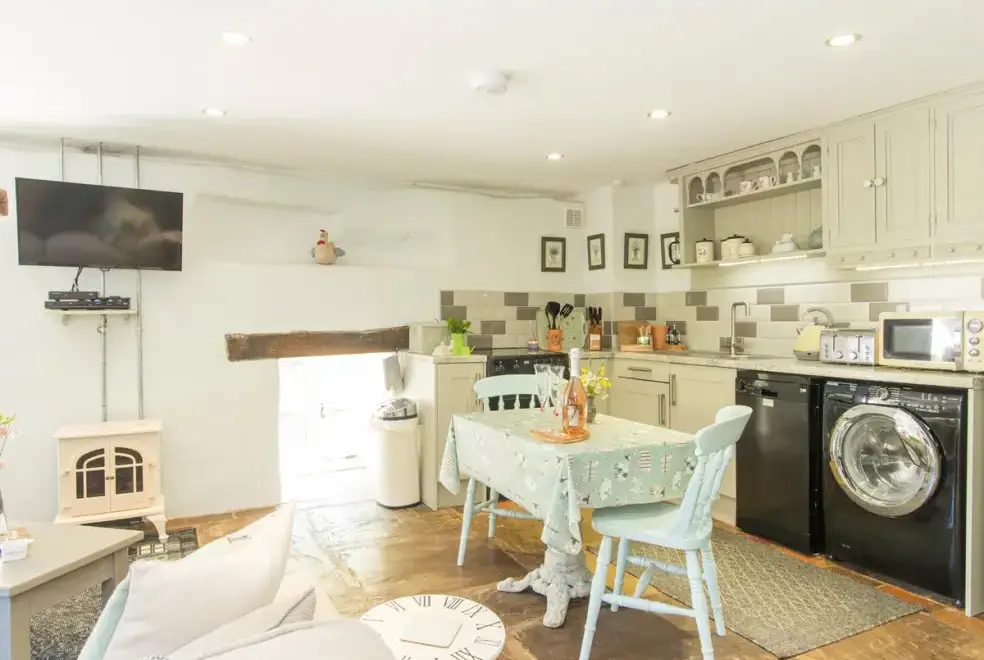Kitchen/diner at Mill Cottage