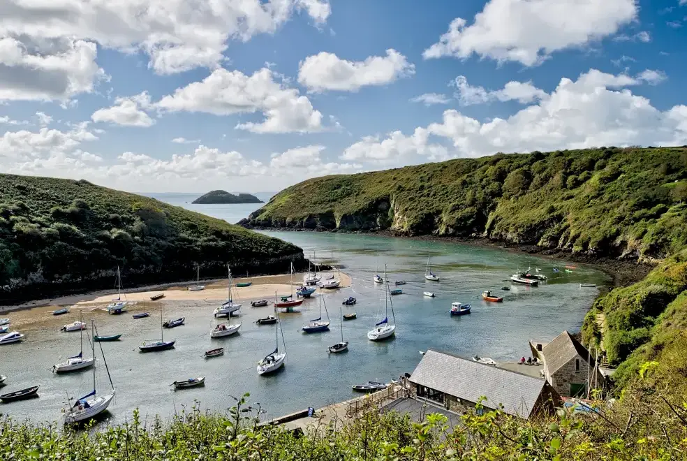 Coastal scenes near Mill Lodge