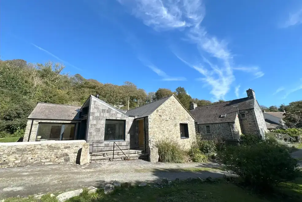 Mill Lodge, from the outside