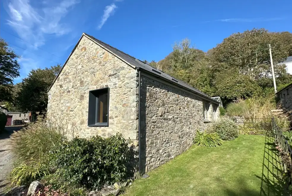 Mill Lodge, from the outside
