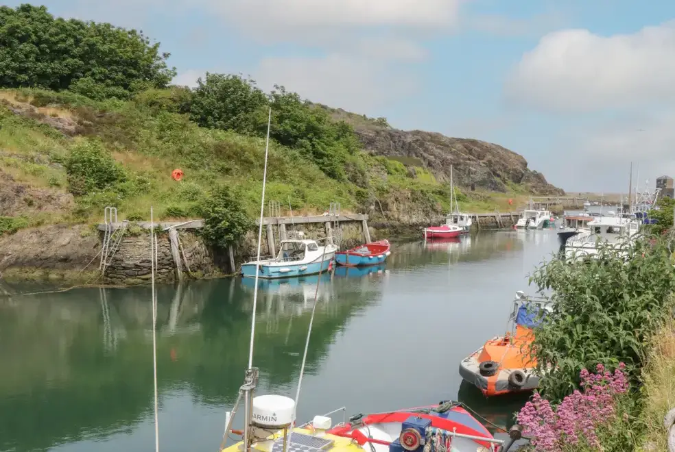Coastal scenes near Monarfon