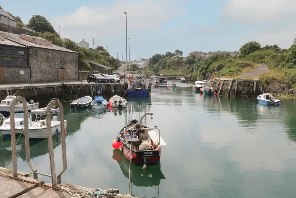 Coastal scenes near Monarfon