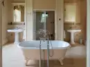 Ensuite bathroom at Moorlands Manor - thumbnail photo