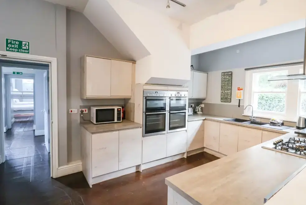 Well equipped kitchen at Mountain View House